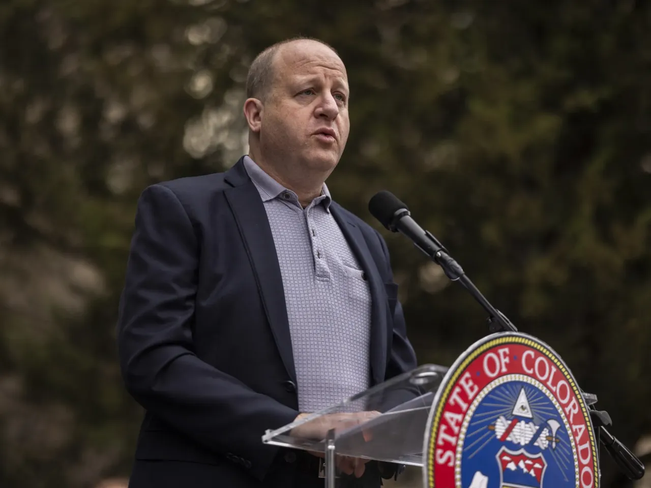 Colorado's Democratic governor will let Trump ally Tina Peters out of prison early 1 Colorado Gov. Jared Polis speaks during a community gathering at the site of an attack against a group people holding a vigil for kidnapped Israeli citizens in Gaza in Boulder, Colorado on June 4, 2025.