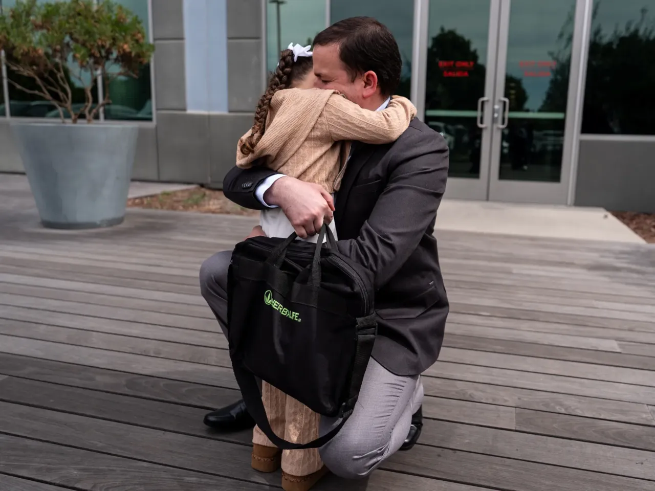One clinic tracks the heavy toll Trump's immigration crackdown takes on mental health 2 Milenko Faria hugs his daughter, Milena, after his asylum interview at the U.S. immigration facility in Tustin, Calif. on Thursday, April 16, 2026, when wife, Dr. Rubeliz Bolivar, was in custody. Bolivar, an emergency room doctor, was released last week.