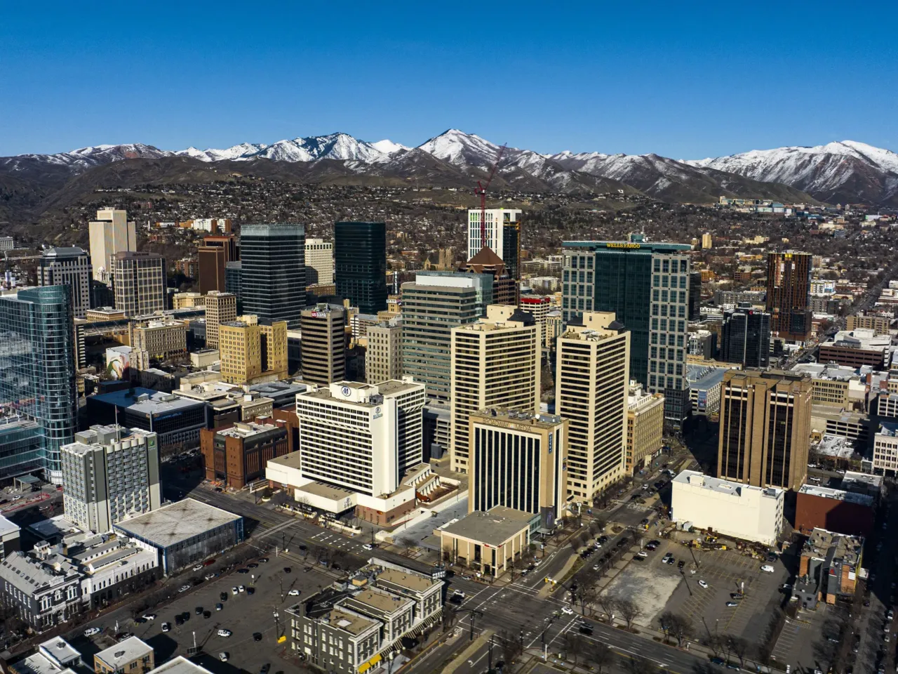 In conservative Utah, some communities are ditching fossil fuel power for clean energy 1 Utah's capital, Salt Lake City, is one of 19 communities that formed Utah Renewable Communities. Roughly three-quarters of Utah's electricity comes from coal and natural gas. The coalition is aiming to bring new clean energy to the grid by 2030.