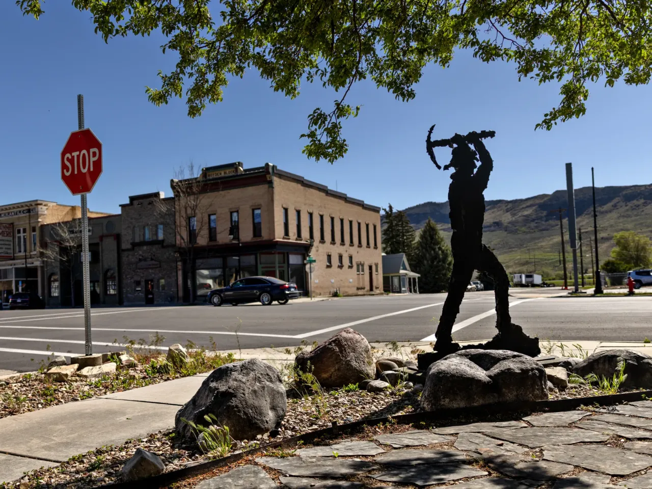 In conservative Utah, some communities are ditching fossil fuel power for clean energy 2 Coal mining history goes way back in Coalville, a small town in northern Utah's Summit County. But adding more renewables to Utah's energy mix is about looking to the future, Summit County Sustainability Director Emily Quinton said, improving reliability and costs for customers in the years to come. "Clean energy is not just here and now," she said. "It absolutely is a long-term investment that I think leads to a stronger grid in the long run." Here, a statue commemorating the town's coal-mining history stands outside Coalville City Hall.