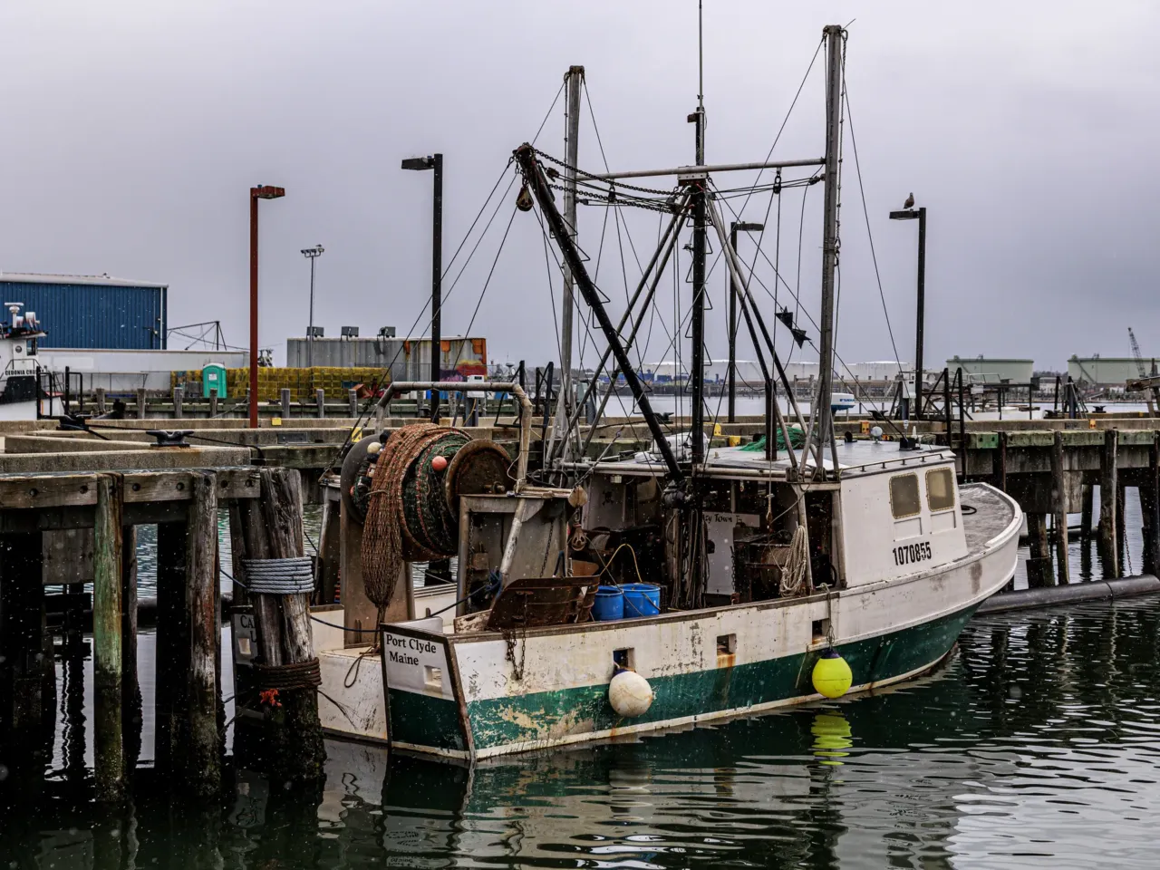 One solution for Maine's struggling fishing industry? Give fillets away for free 8 A fishing boat is docked at the Portland Fish Exchange.