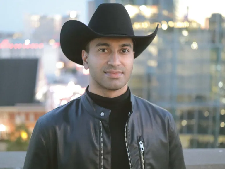 A little bit country, a little bit Desi: A Pakistani American’s hybrid music