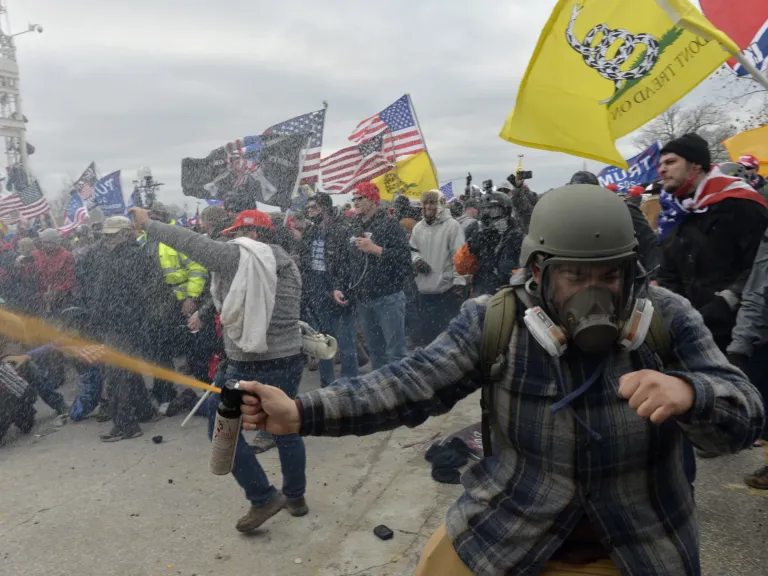 Trump DOJ mass-deletes info on Jan. 6 riot cases, including violent assaults on cops