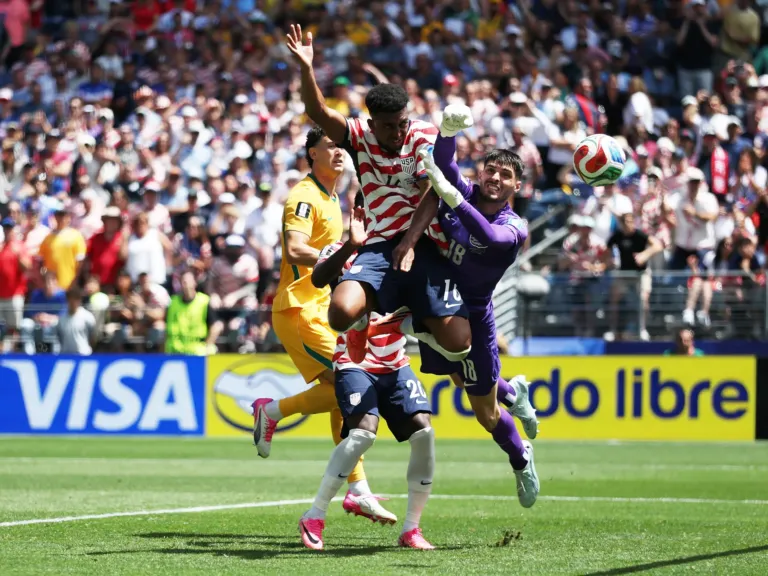 No Pulisic, no problem: U.S. tops Australia 2-0 in World Cup despite missing its star