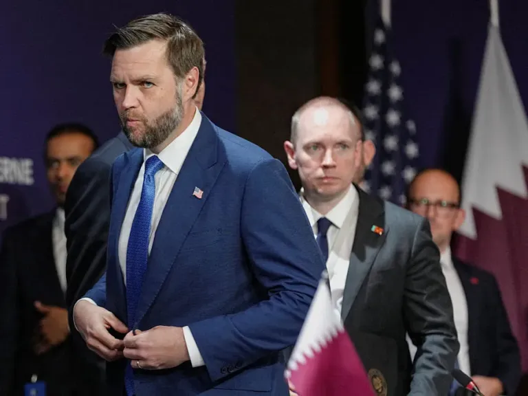 The U.S. and Iran agree to a ‘road map’ for a final deal, mediators say
