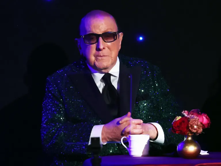 Clive Davis, music executive and champion of legendary pop artists, has died at 94