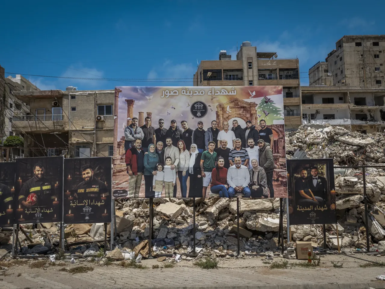 Lebanese struggle to get by in an ancient city under Israeli evacuation order 3 Billboards in Tyre display images of entire families and rescue workers killed in airstrikes. More than 3,500 people have been killed in Israeli attacks, and over 1 million have been displaced.