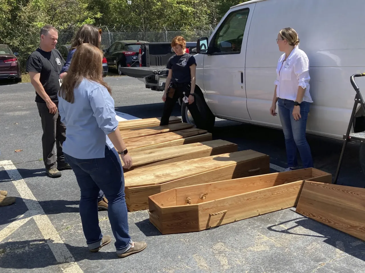 A Revolutionary War soldier's DNA links him to living relatives 1 Forensic anthropologists, archeologists and volunteers prepare homemade coffins for the remains of unidentified Revolutionary War soldiers killed in the Battle of Camden in 1780 for reburial on Thursday, March 30, 2023, in Columbia, South Carolina. The remains were removed from the battlefield, studied and analyzed and will be buried in a ceremony.