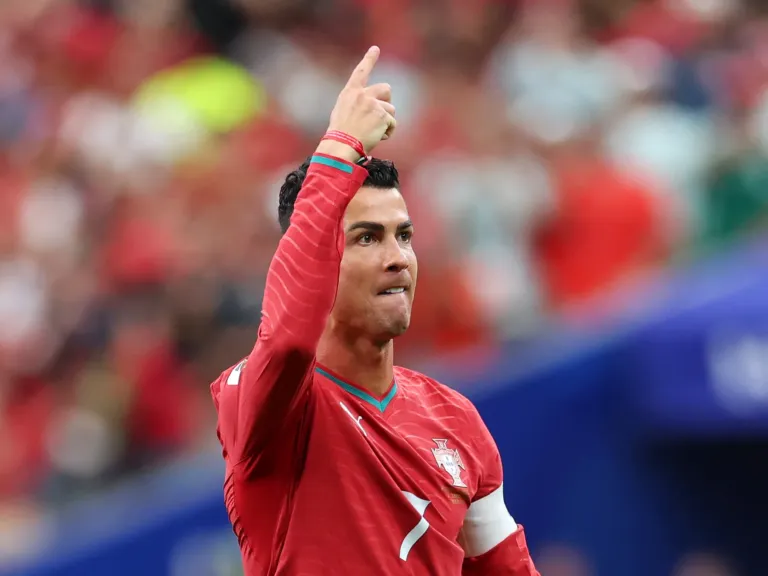 Portugal’s Ronaldo shakes off World Cup doubters, scores 2 after sluggish start