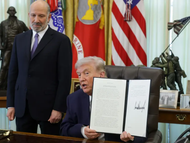Trump appeals a ruling that blocks parts of his order to restrict voting by mail