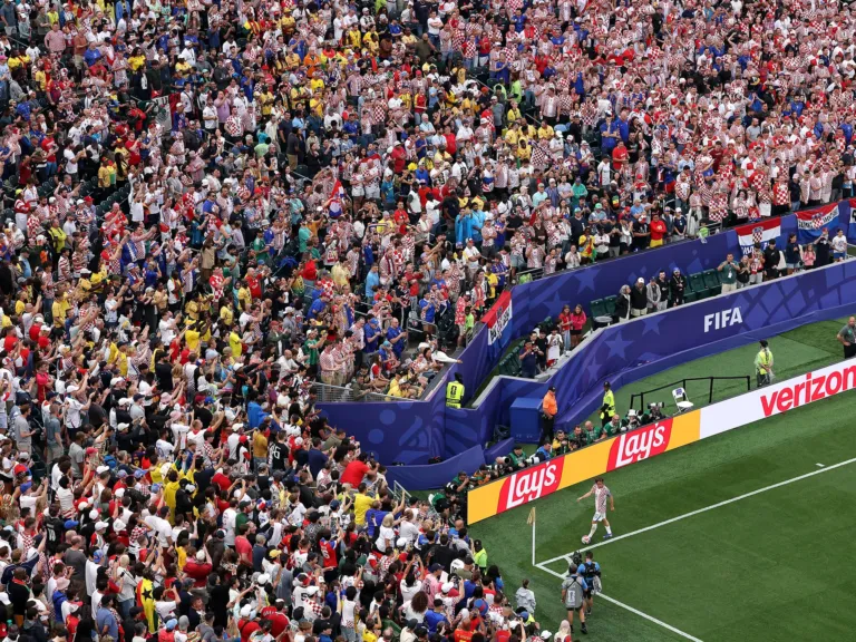 World Cup’s knockout rounds collide with a massive heat wave
