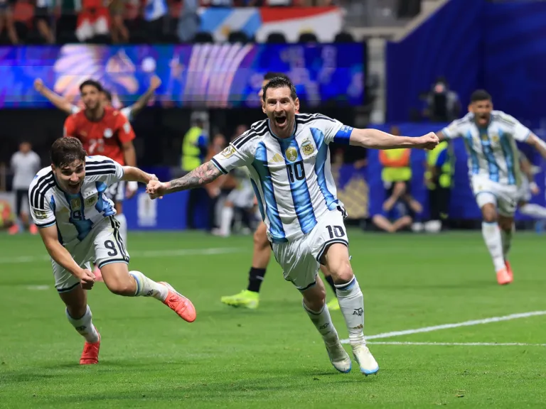 Reigning champion Argentina escapes with remarkable World Cup victory over Egypt