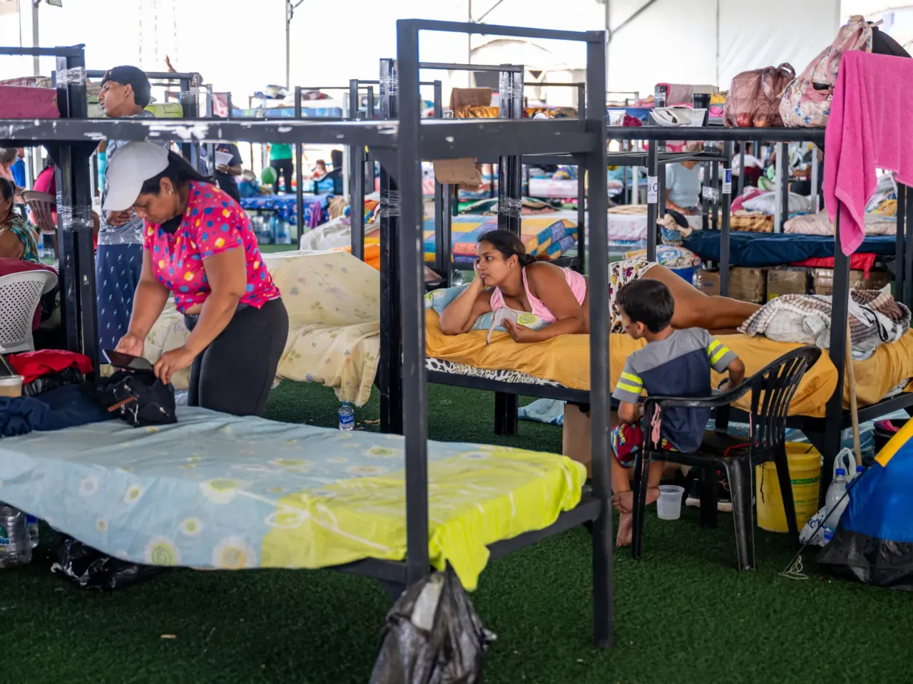 A spirit of resilience helps Venezuelans face healthcare challenges after the quakes 2 People displaced by the June 24 earthquakes rest on bunk beds inside a temporary shelter set up at the Jose Maria Vargas sports complex in Catia la Mar, La Guaira state, Venezuela, on July 6.