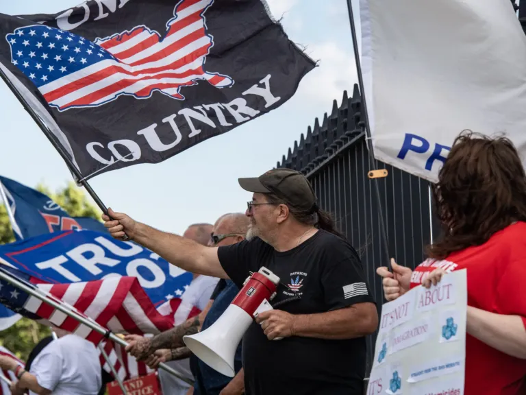Republican campaigns see immigration as a winning issue for midterms