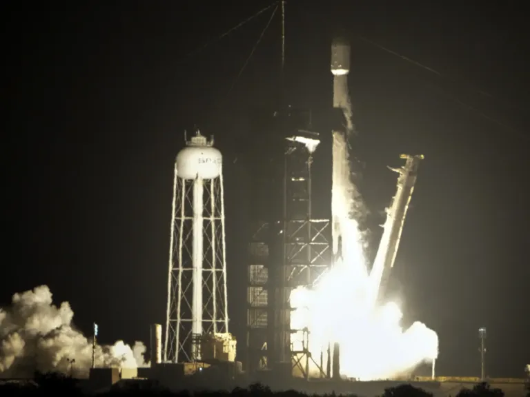 Defunct part of SpaceX Falcon 9 rocket will slam into the moon