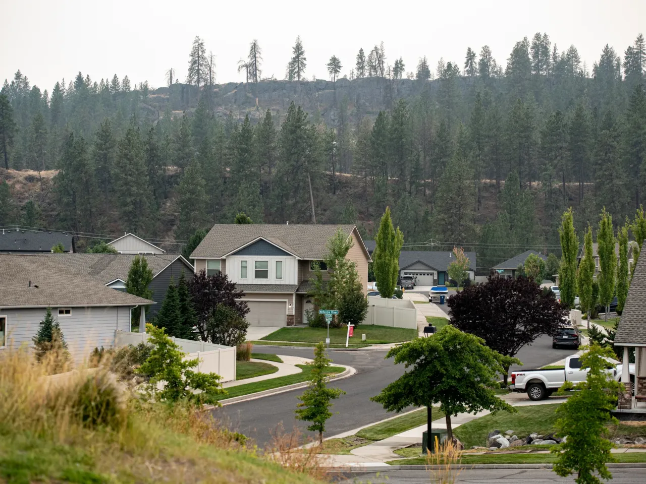 Wildfires in urban areas are more common. That may have helped Spokane 5 Neighborhoods in Spokane often fall in the Wildland Urban Interface such as this neighborhood in West Spokane that had experienced a brush fire just a month prior to the destructive wildfire.