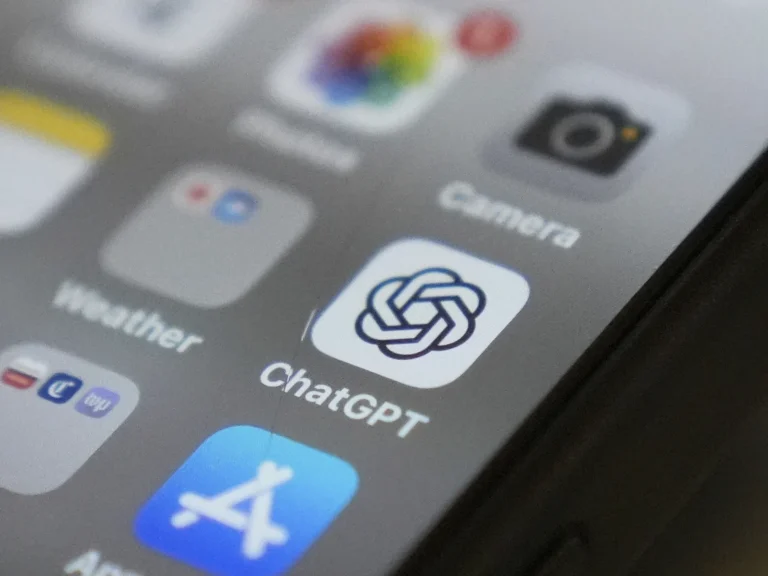 AI chatbots are offering financial advice. Should you trust them?
