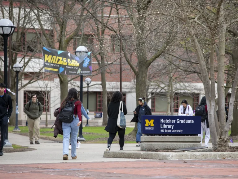 University of Michigan won’t use letter grades for some freshmen next fall