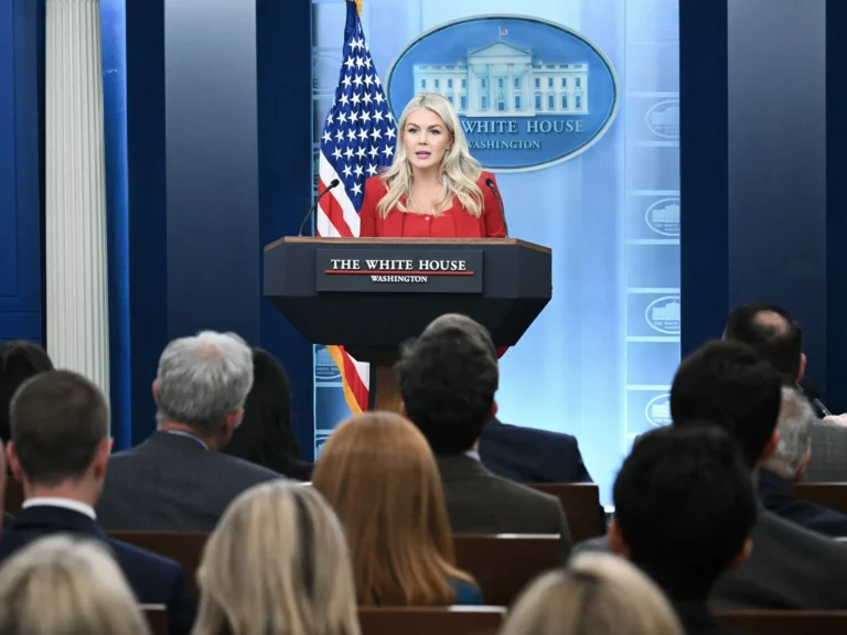 White House press secretary leaving